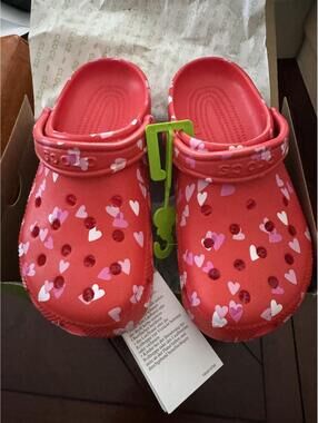 Crocs Classic Clog K Kids Cherry Red Heart Print Clogs Size US 5